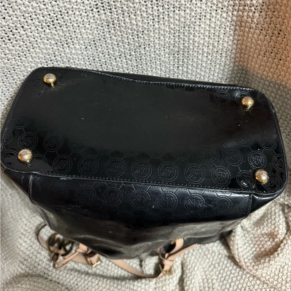 Michael Kors Jet Set Large Black Patent Leather Tote‎